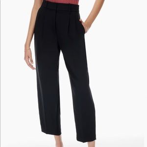 Aritzia Wilfred Carrot Pant Black Regular Length Size 4